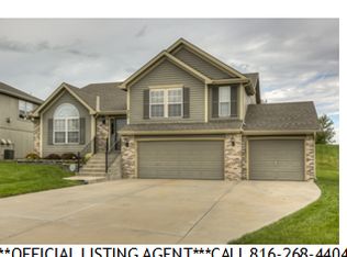 974 Sherman Dr, Liberty, MO 64068