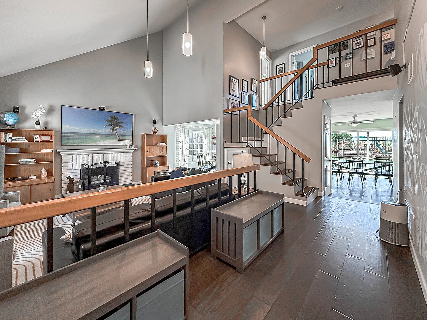 Furnished Thousand Oaks Retreat with View + Pool Ideal for Temporary — Photo 4