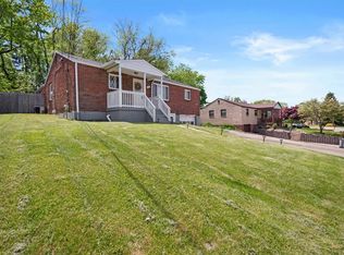 107 Crest Ln, Glenshaw, PA 15116