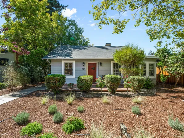 325 1st St, Healdsburg, CA 95448