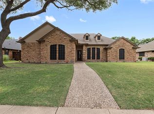 3114 Oak Trail Dr, Rowlett, TX 75088