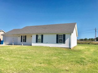 1317 Covey Dr, Carl Junction, MO 64834