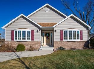 528 Elm St, Winneconne, WI 54986