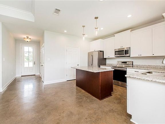4th image of 42663 Hinson Rd Unit A