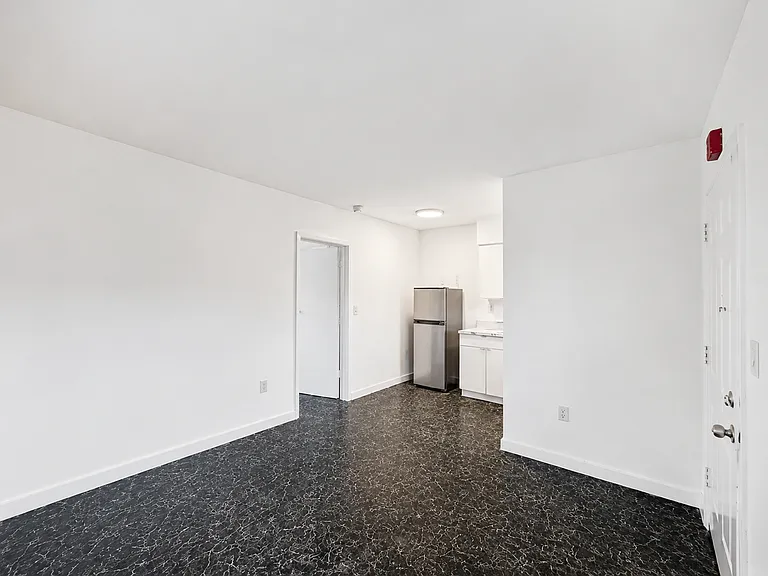 1265 Sharazad Blvd #13 — Photo 4