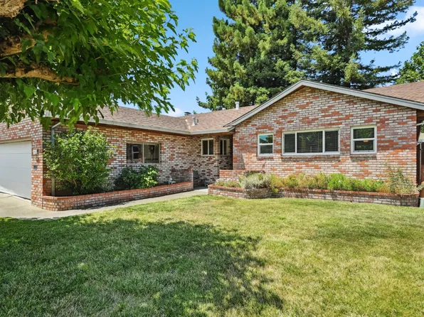 2013 Knight Avenue, Petaluma, CA 94954