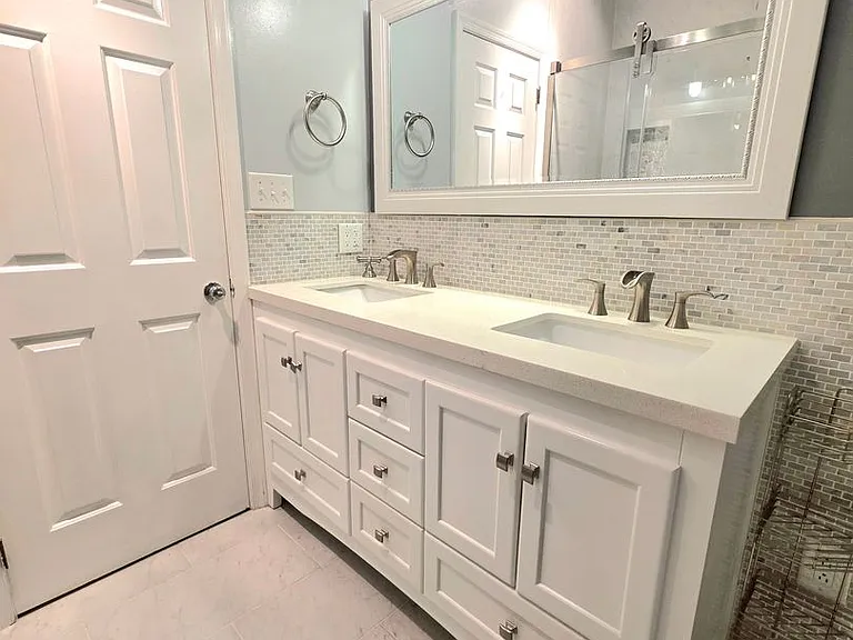 415 Rosewood Ln — Photo 19
