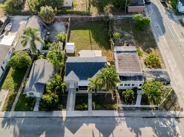 206 N E Street, Lake Worth Beach, FL 33460