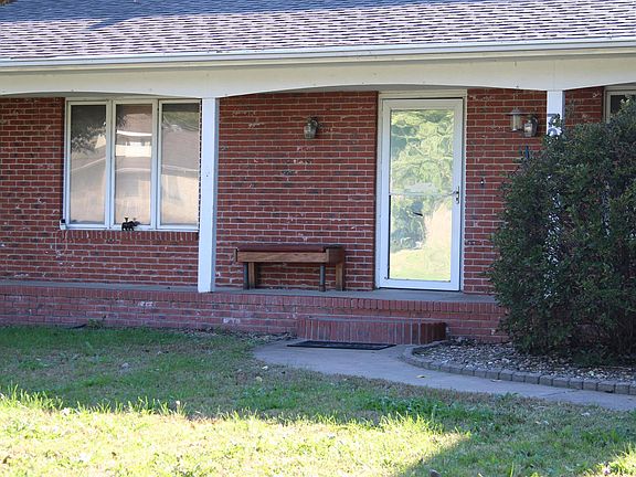 2nd image of 7205 Magnolia Way