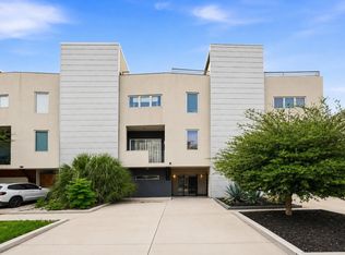 3904 Austin St, Houston, TX 77004