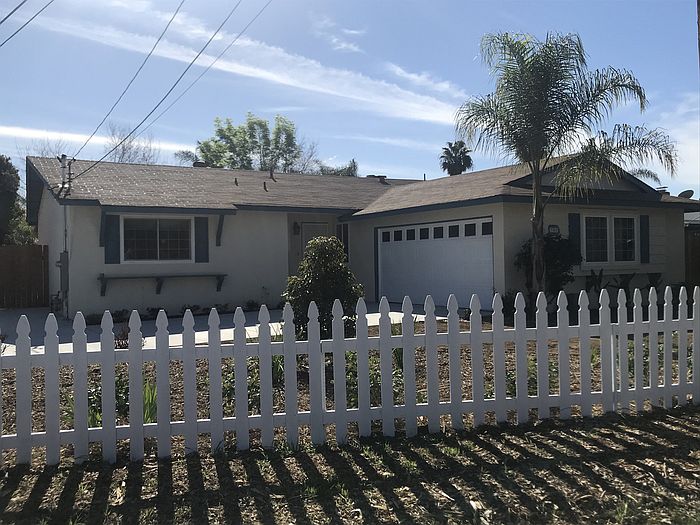 1st image of 707 Melrose Pl