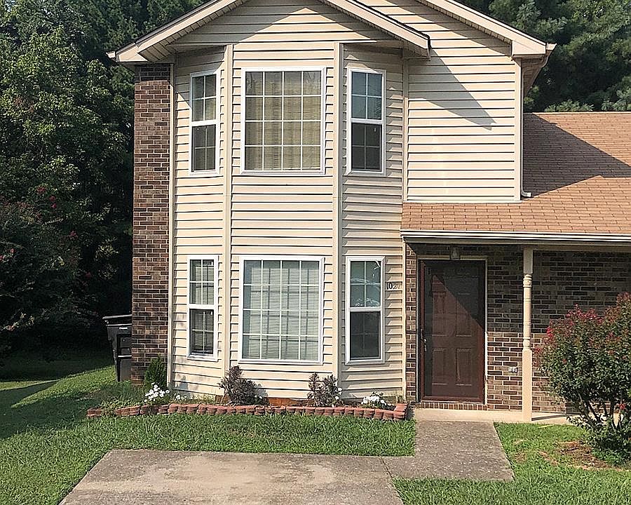 1st image of 1024 Silver Ct N