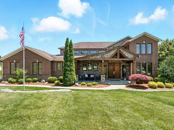 4662 Summit Oak Ln, Cincinnati, OH 45248