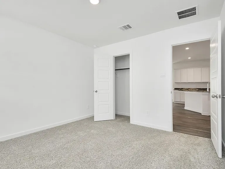 8519 Swenson Ln — Photo 20