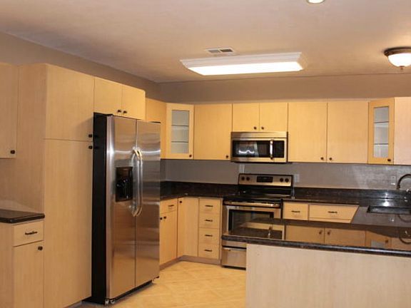 5th image of 12635 N 27th Pl