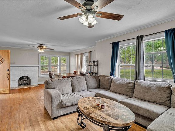 5th image of 506 Hillside Dr