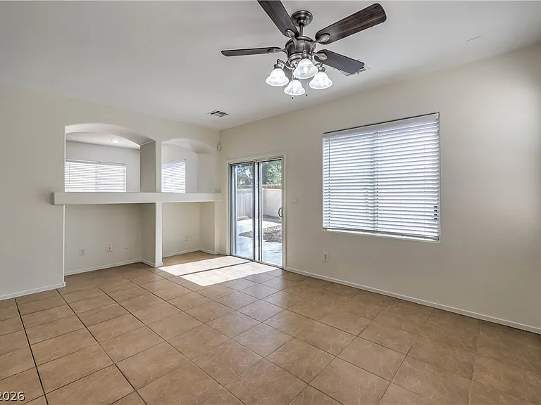 10939 Paradise Rd — Photo 14