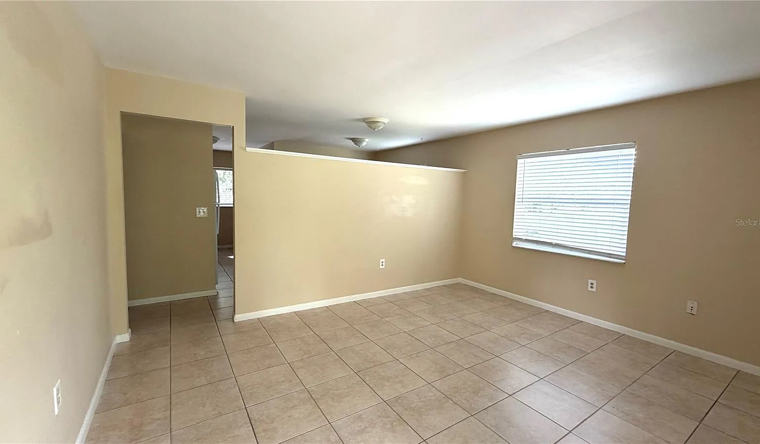 2 bed, 1.0 bath, 900 sqft, $1,300 — Photo 3