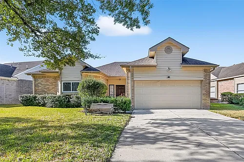 3126 Lakefield Way Photo 1