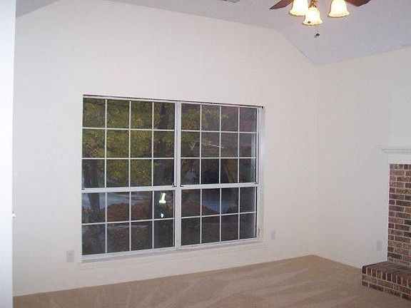 4th image of 2939 Trotters Crest Dr