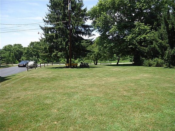4th image of 117 Cottonwood Ln