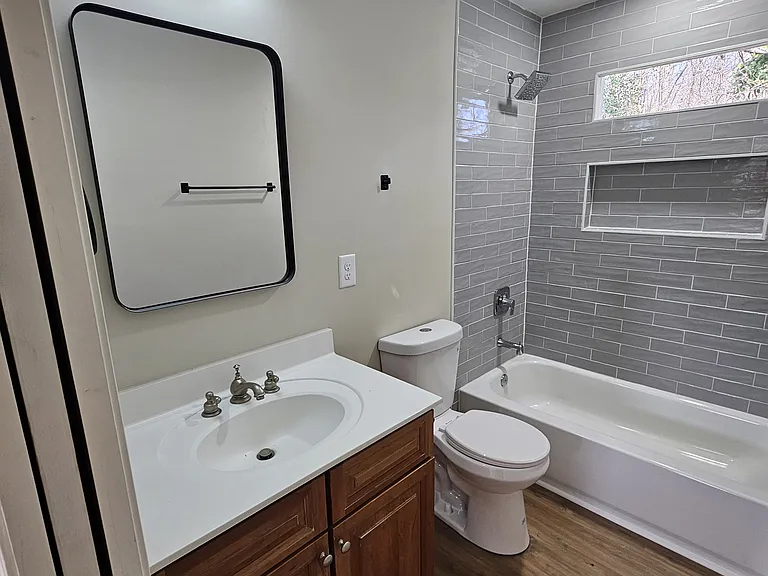 1110 Bryant St SW — Photo 12