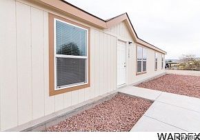 4th image of 5780 IROQUOIS Loop