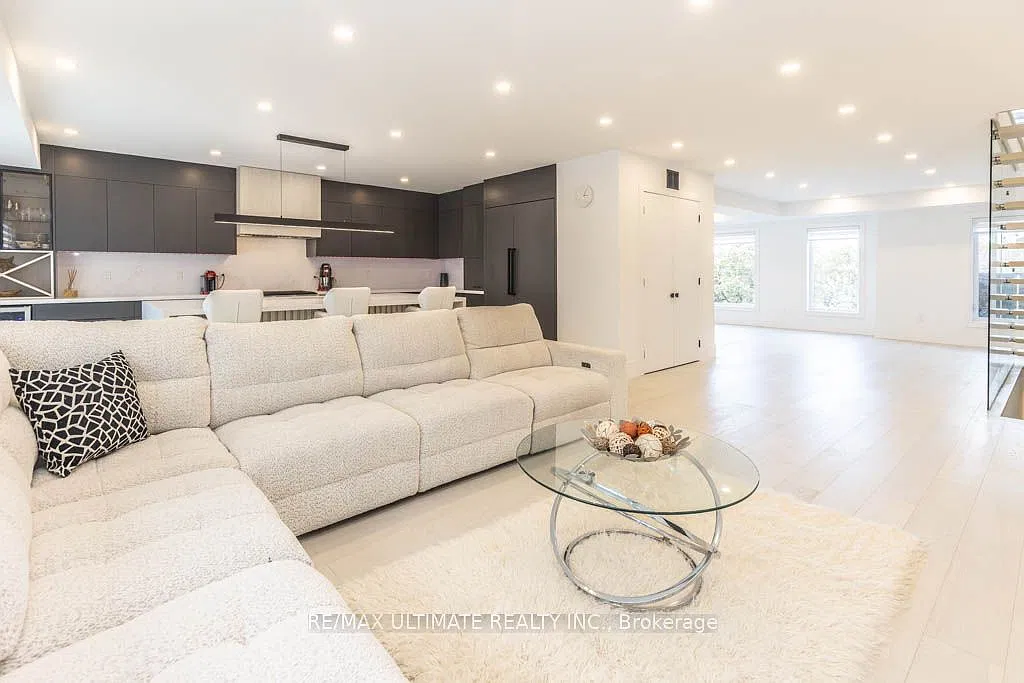 5 bed, $6,500 — Photo 3