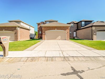 32879 Birchwood Dr, Chesterfield, MI, 48047