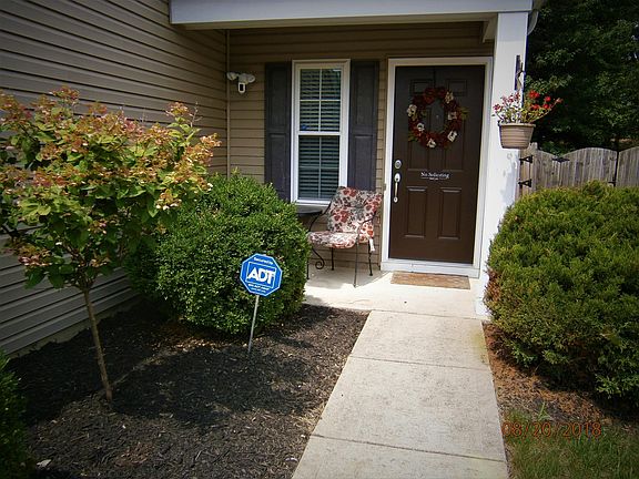 2nd image of 3176 Cumberland Woods Dr