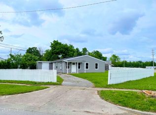 5225 Delaware Dr, Louisville, KY 40218