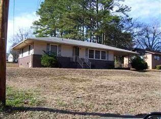 107 Vaughn St, Greer, SC 29651