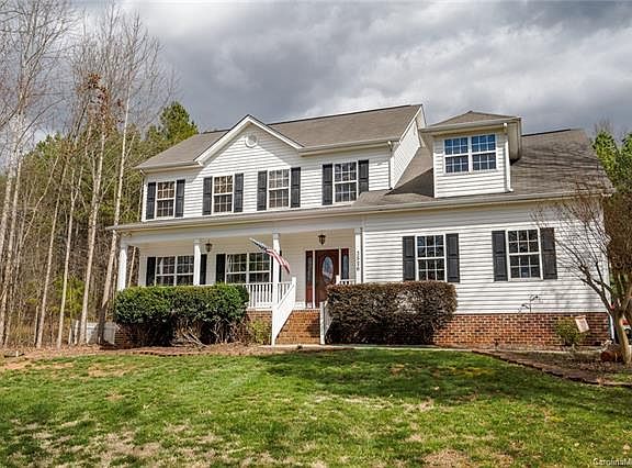 2nd image of 3526 Lake Bluff Dr