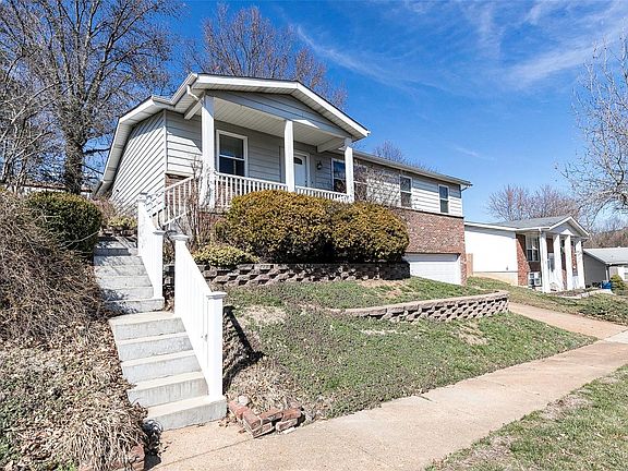 2nd image of 4345 Honeydew Ln
