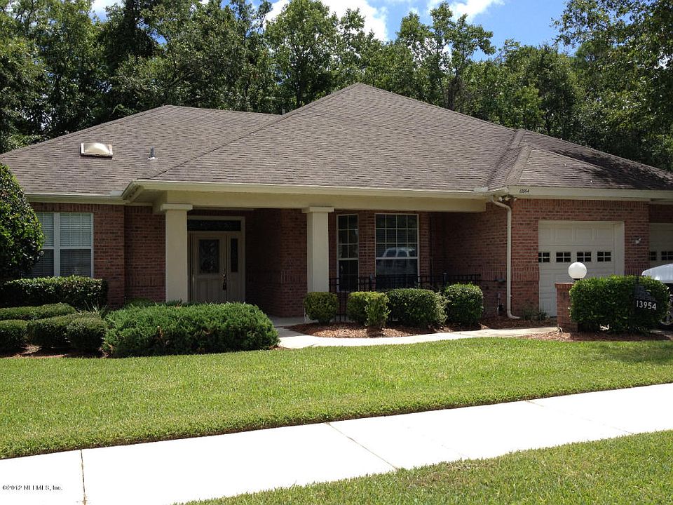 1st image of 13954 Croton Ct