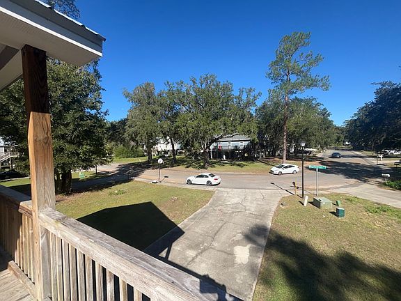3rd image of 1501 McPherson Dr