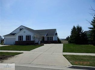 1255 Wineleaf Ln, Dewitt, MI 48820