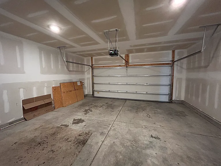 324 Vaccaro Dr — Photo 30