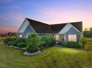 10442 S Cork Rd, Morrice, MI 48857