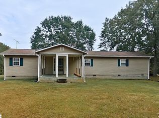 240 Arnold Rd, Woodruff, SC 29388