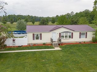 4615 N Terry Rd, Austin, IN 47102