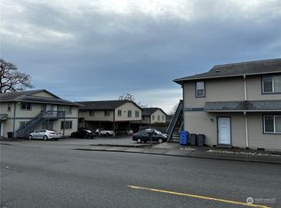 1051 SE 8th Ave, Oak Harbor, WA