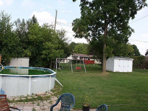 2nd image of 131 Willards Way