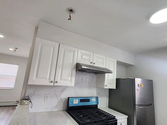 3rd image of 3921 202nd St