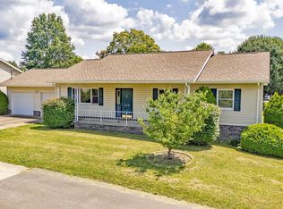 413 Corona Dr, Morgantown, WV 26508