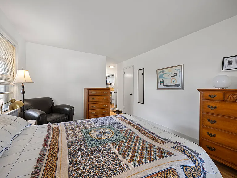 4707 France Ave S — Photo 21