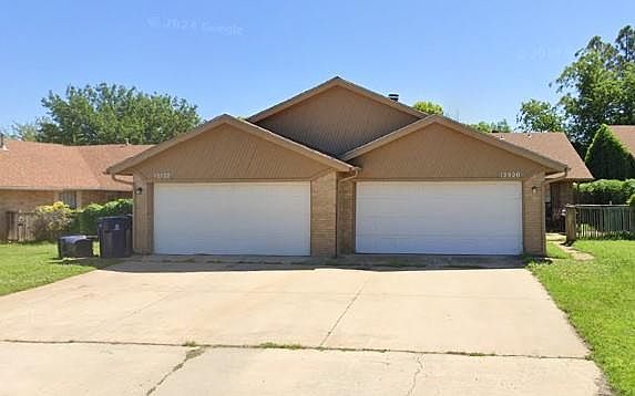 1st image of 12520 Abbotts Way