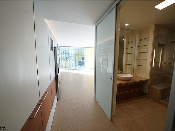 5th image of 3722 S Las Vegas Blvd #1709