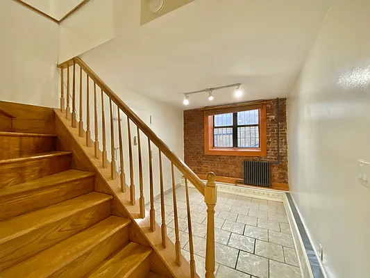 Rented by Crosstown Apartments NYC | media 19