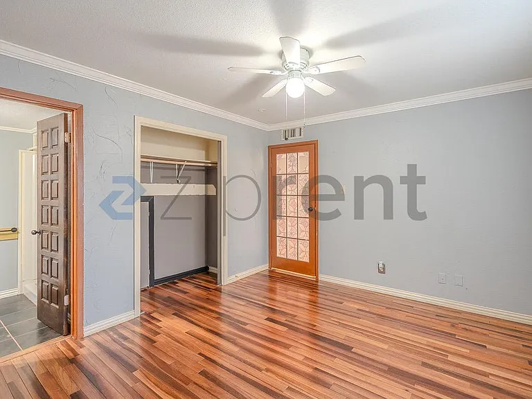 14515 Wunderlich Dr #403 — Photo 4